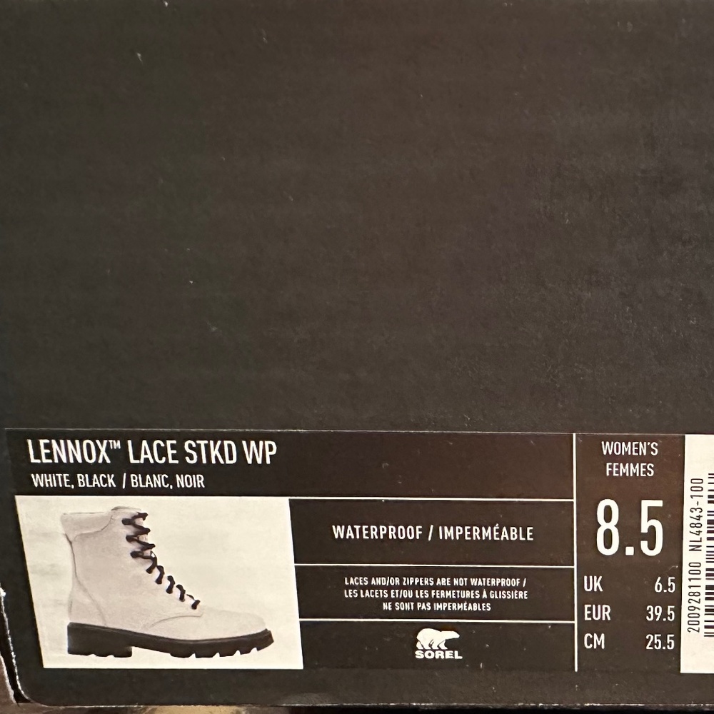 Lennox Lace up